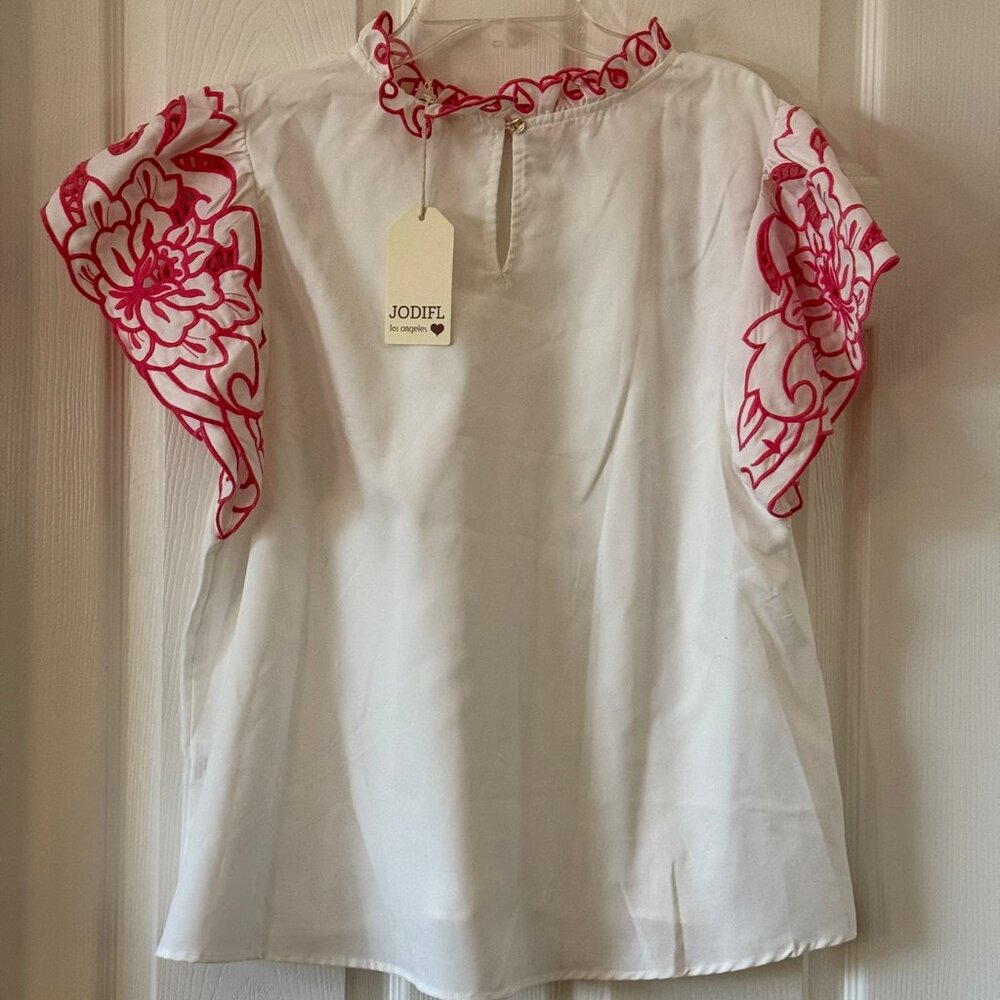 Jodifl White Flutter Blouse - White w/ Pink